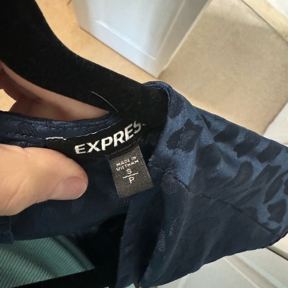 EXPRESS jumpsuit- navy blue leopard print - Picture 5 of 6